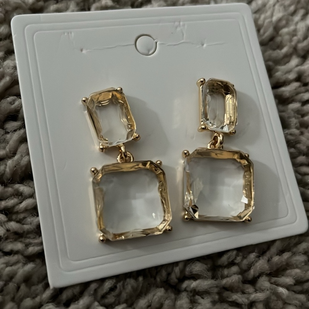 Hanging Chunky Glass Earrings - Picture 4 of 6